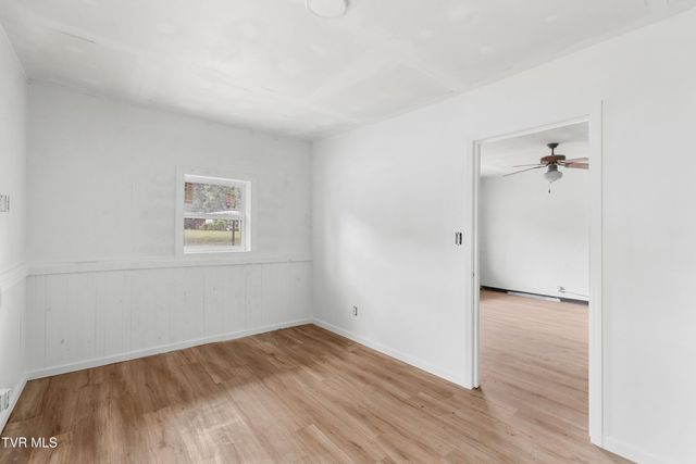 6563 East Andrew Johnson Highway, Whitesburg, TN 37891