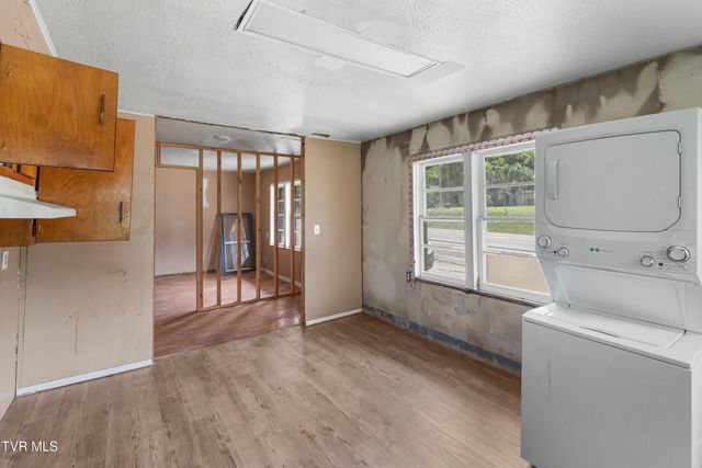 6563 East Andrew Johnson Highway, Whitesburg, TN 37891