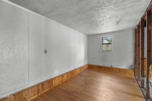 6563 East Andrew Johnson Highway, Whitesburg, TN 37891