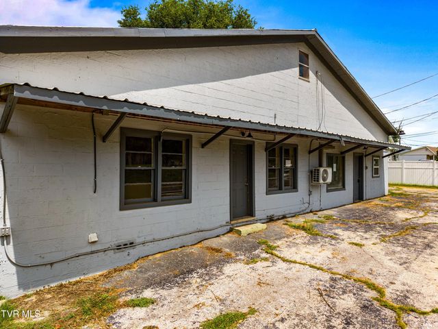 6563 East Andrew Johnson Highway, Whitesburg, TN 37891