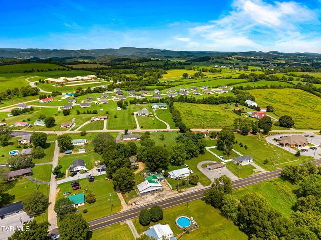 6563 East Andrew Johnson Highway, Whitesburg, TN 37891