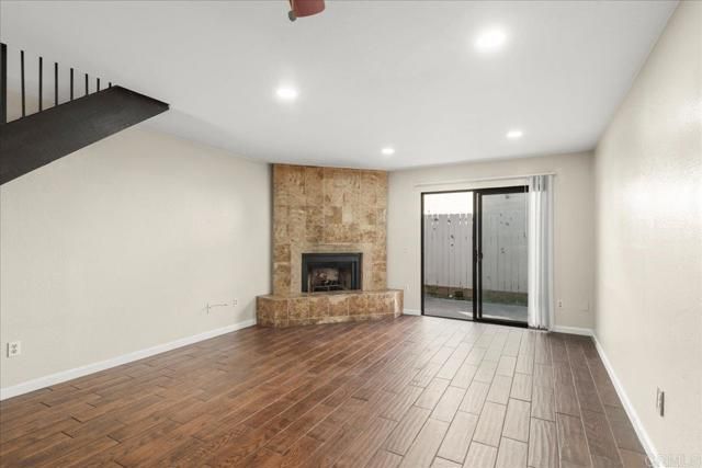 389 Shady Ln D, El Cajon, CA 92021