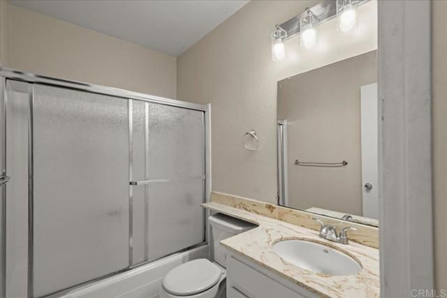 389 Shady Ln D, El Cajon, CA 92021