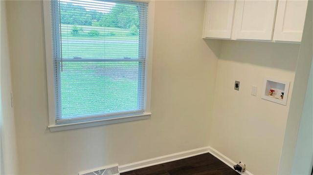 14007 Jesse James Farm Road, Kearney, MO 64060