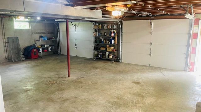 14007 Jesse James Farm Road, Kearney, MO 64060