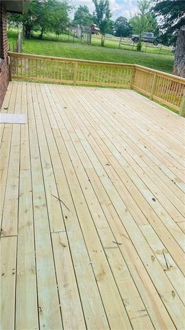 14007 Jesse James Farm Road, Kearney, MO 64060
