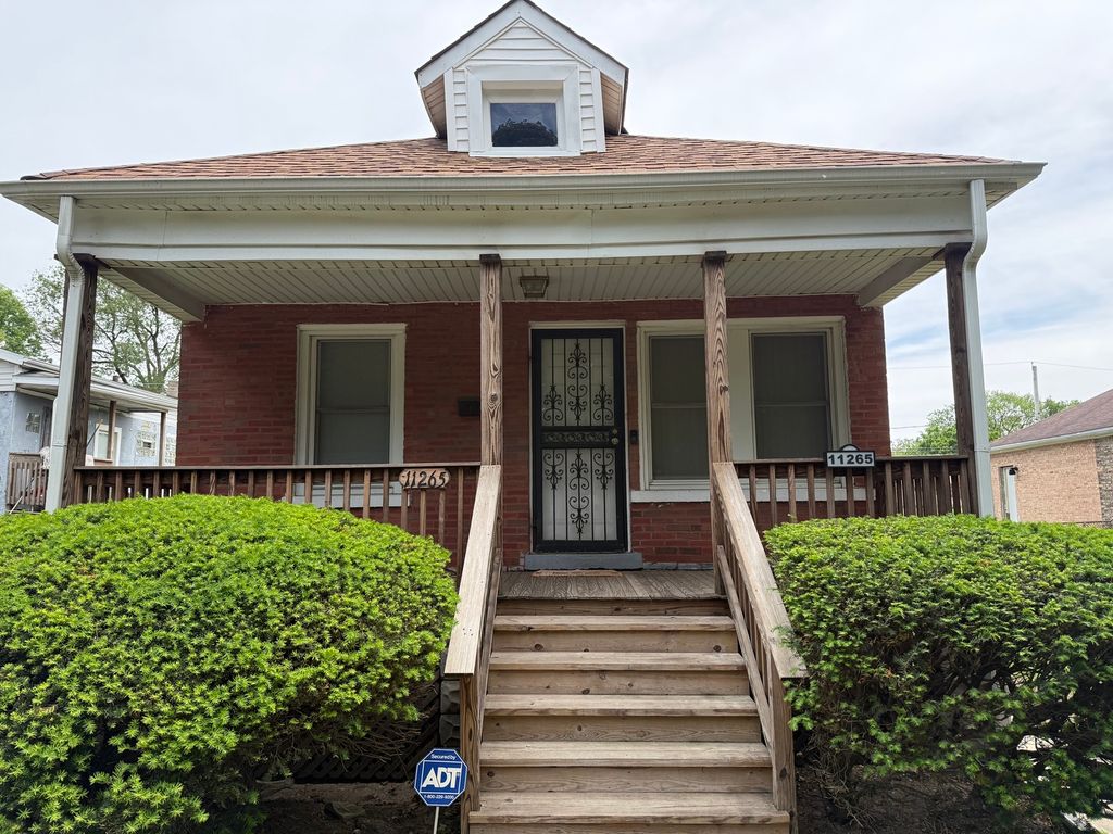 11265 S May Street, Chicago, IL 60643