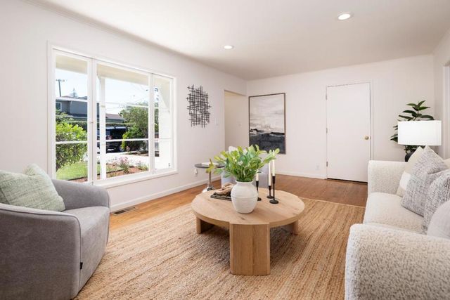 1836 Greenwood Avenue, San Carlos, CA 94070