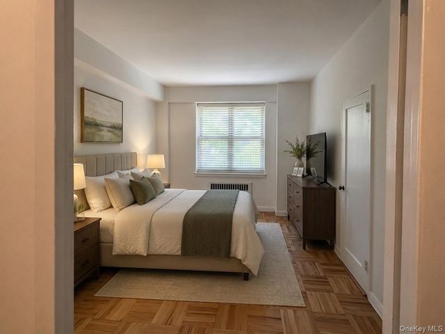 280 Collins Avenue 2B, Fleetwood, NY 10552