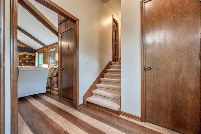11917 W 49th Terrace, Shawnee, KS 66216