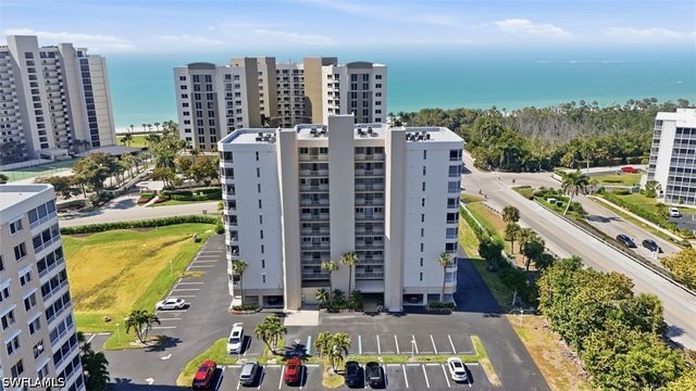 11118 Gulf Shore DR A803, Naples, FL 34108