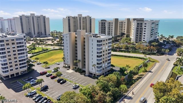 11118 Gulf Shore DR A803, Naples, FL 34108