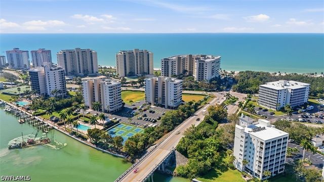 11118 Gulf Shore DR A803, Naples, FL 34108