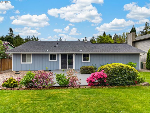 8479 Sw TYGH Loop, Tualatin, OR 97062