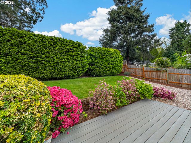 8479 Sw TYGH Loop, Tualatin, OR 97062
