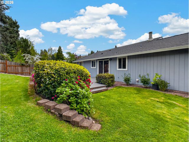 8479 Sw TYGH Loop, Tualatin, OR 97062