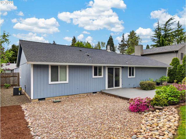 8479 Sw TYGH Loop, Tualatin, OR 97062