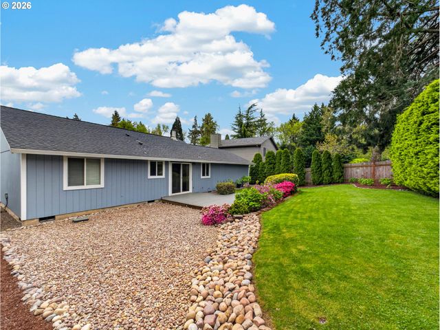 8479 Sw TYGH Loop, Tualatin, OR 97062