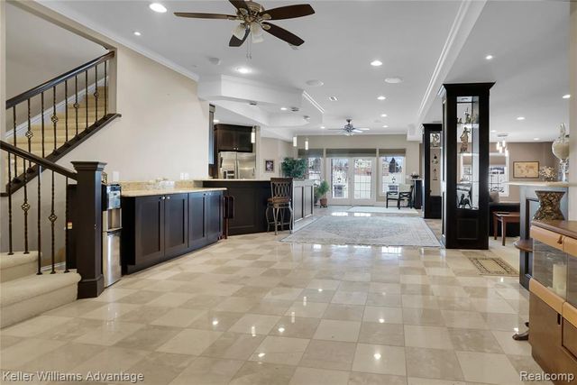 3860 S Shoreline Drive, Milford, MI 48381