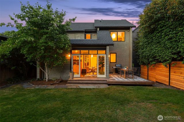 1819 39th Avenue E, Seattle, WA 98112