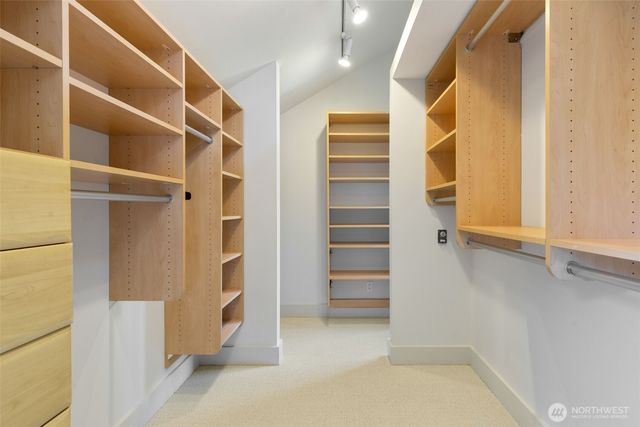 1819 39th Avenue E, Seattle, WA 98112