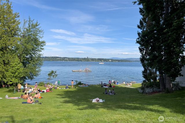 1819 39th Avenue E, Seattle, WA 98112