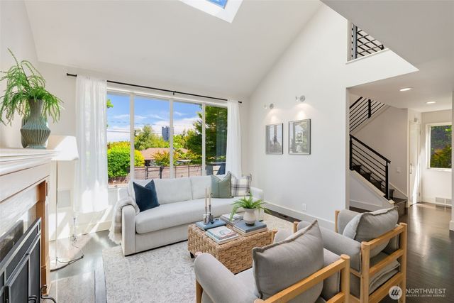 1819 39th Avenue E, Seattle, WA 98112