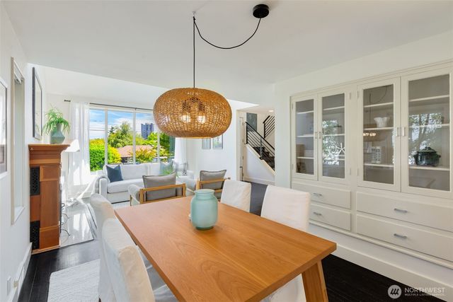 1819 39th Avenue E, Seattle, WA 98112