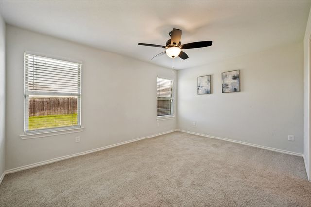 905 English Drive, Aubrey, TX 76227
