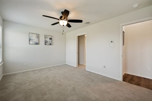 905 English Drive, Aubrey, TX 76227