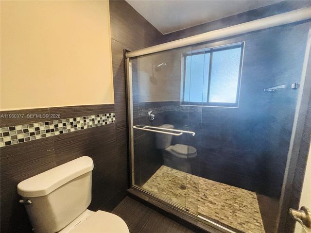 4176 NW 5th Drive, Deerfield Beach, FL 33442