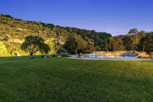 4605 Wild Cow CV, Spicewood, TX 78669