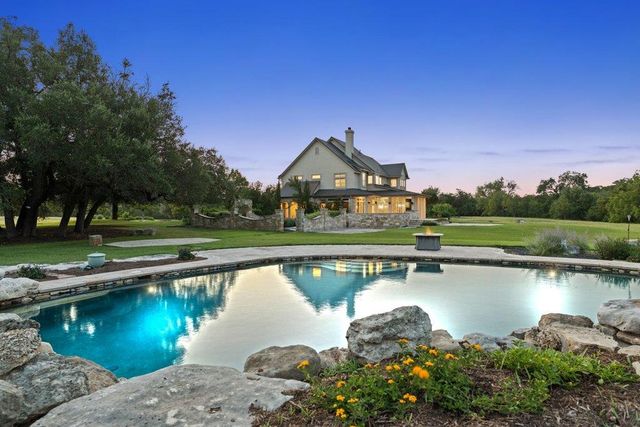 4605 Wild Cow CV, Spicewood, TX 78669