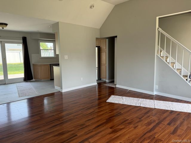 316 Fern Place, Bethpage, NY 11714