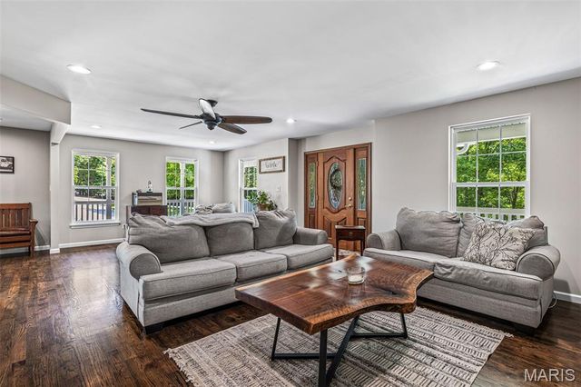 4777 Ems Road, Hillsboro, MO 63050
