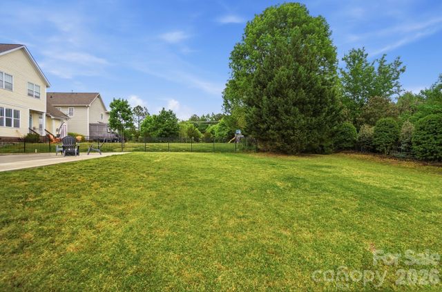 714 Richland Drive, Huntersville, NC 28078