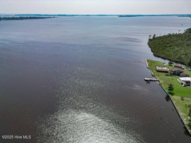 118 Womack Drive, Currituck, NC 27929