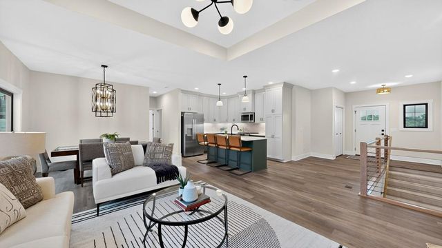 2453 14th Avenue SW, Rochester, MN 55902