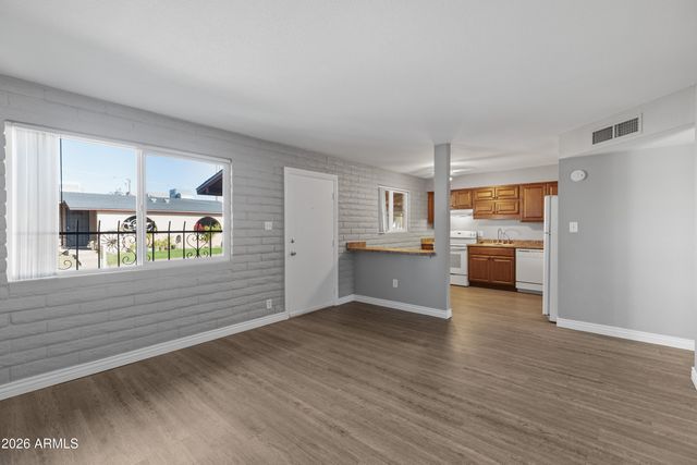 6731 N 16th Street 26, Phoenix, AZ 85016