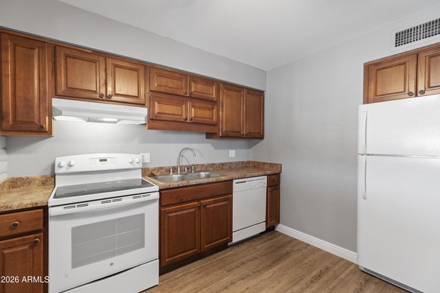 6731 N 16th Street 26, Phoenix, AZ 85016