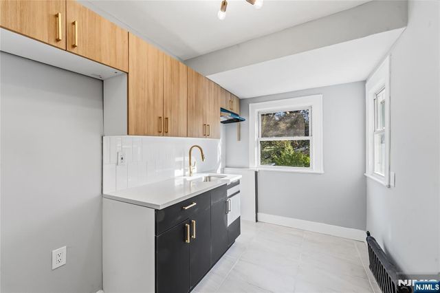 150 Tappan Road, Harrington Park, NJ 07640