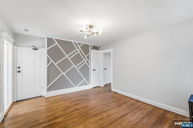 150 Tappan Road, Harrington Park, NJ 07640