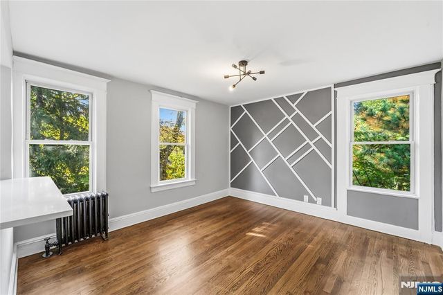 150 Tappan Road, Harrington Park, NJ 07640