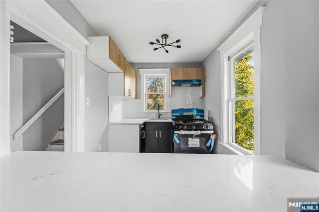 150 Tappan Road, Harrington Park, NJ 07640