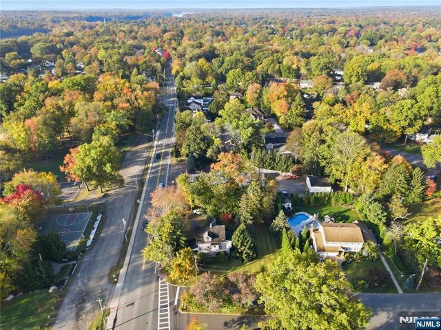 150 Tappan Road, Harrington Park, NJ 07640