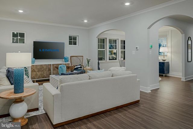 10752 BOREALIS LN, White Plains, MD 20695