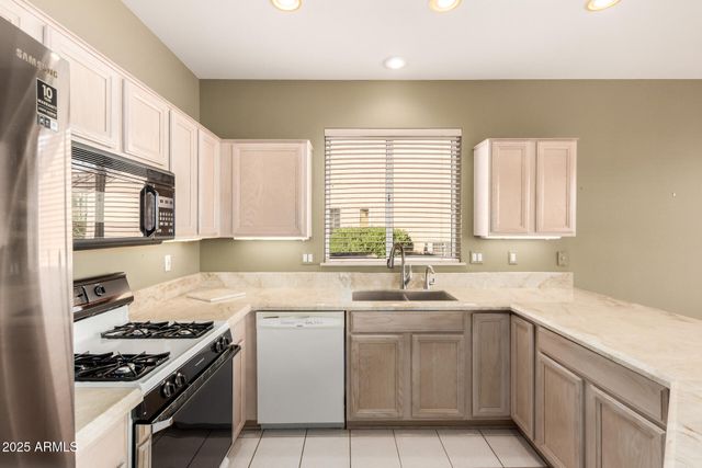 14416 W CORRAL Drive, Sun City West, AZ 85375