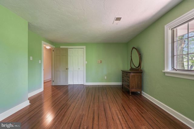 647 MCCAULEY POND RD, Harrington, DE 19952