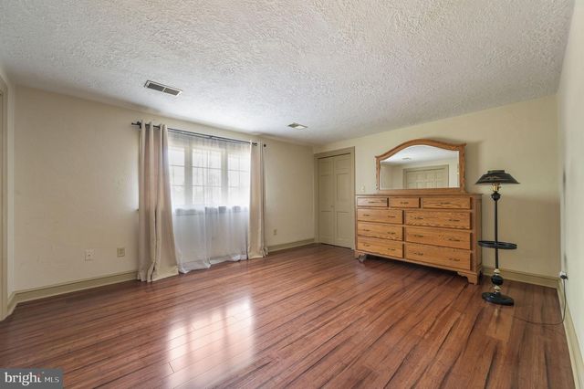 647 MCCAULEY POND RD, Harrington, DE 19952