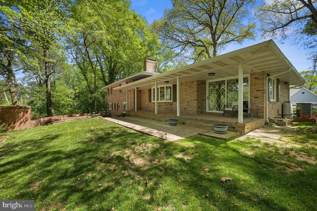 647 MCCAULEY POND RD, Harrington, DE 19952